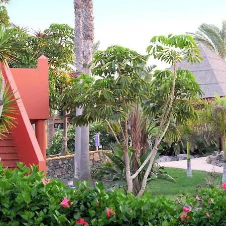 Family With Pool View - Oasis Papagayo Sport * Corralejo
